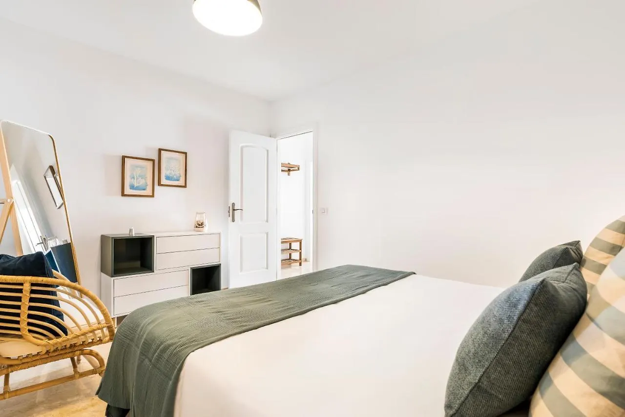La Nea Beach Apartment Radazul 0*,  Spain