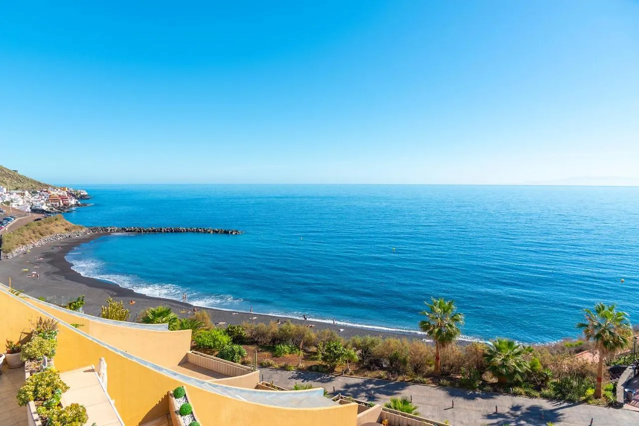 La Nea Beach Apartment Radazul
