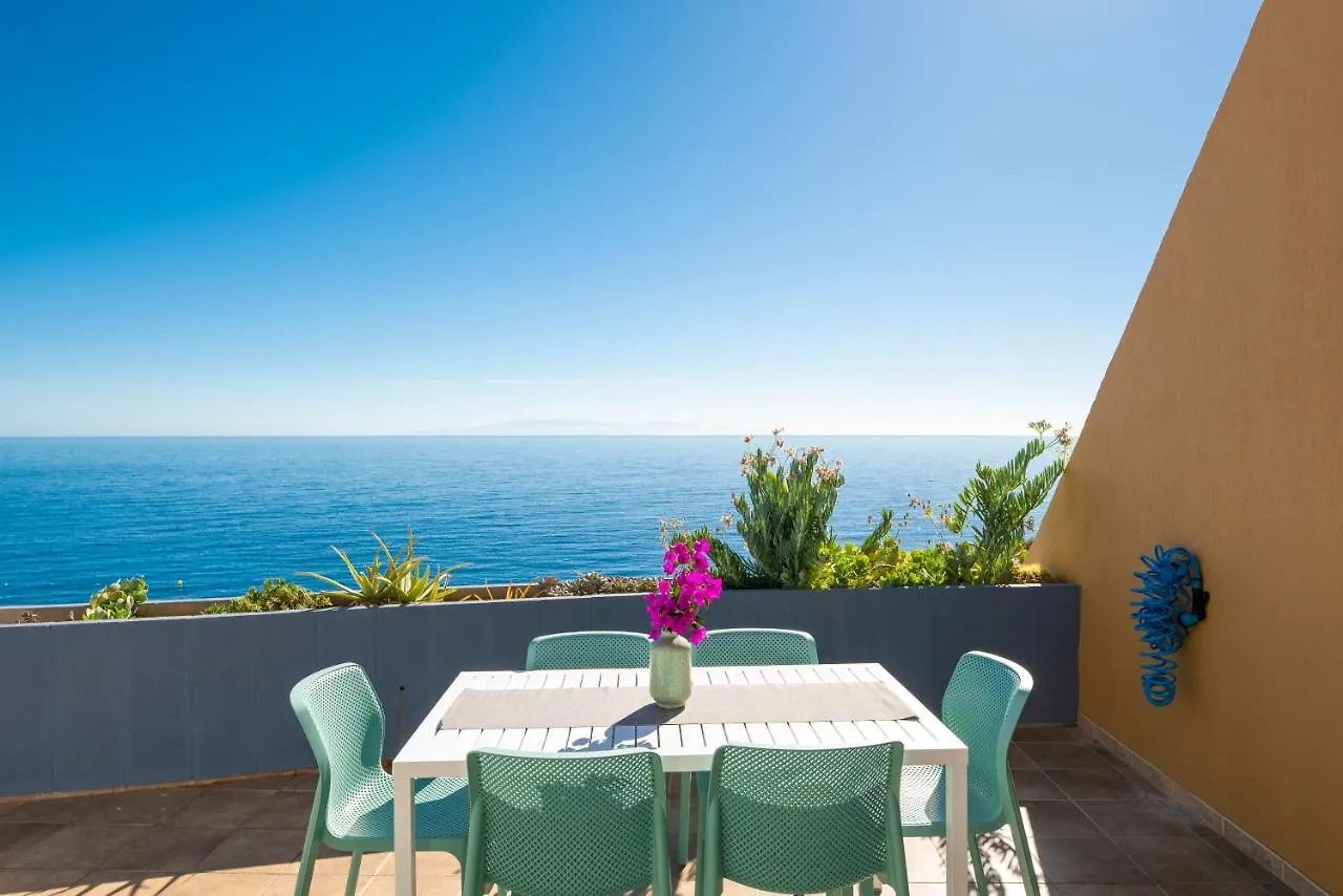La Nea Beach Apartment Radazul